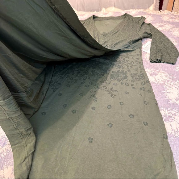 NWT Athleta faux-wrap dress in green floral print, size S - Picture 5 of 11